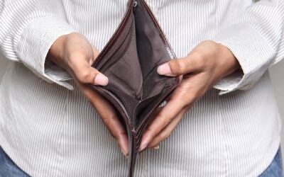 Looking for an Emergency Loan Provider? Consider These 3 Aspects First