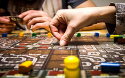 Best Board Games to Teach Money Management & Investment