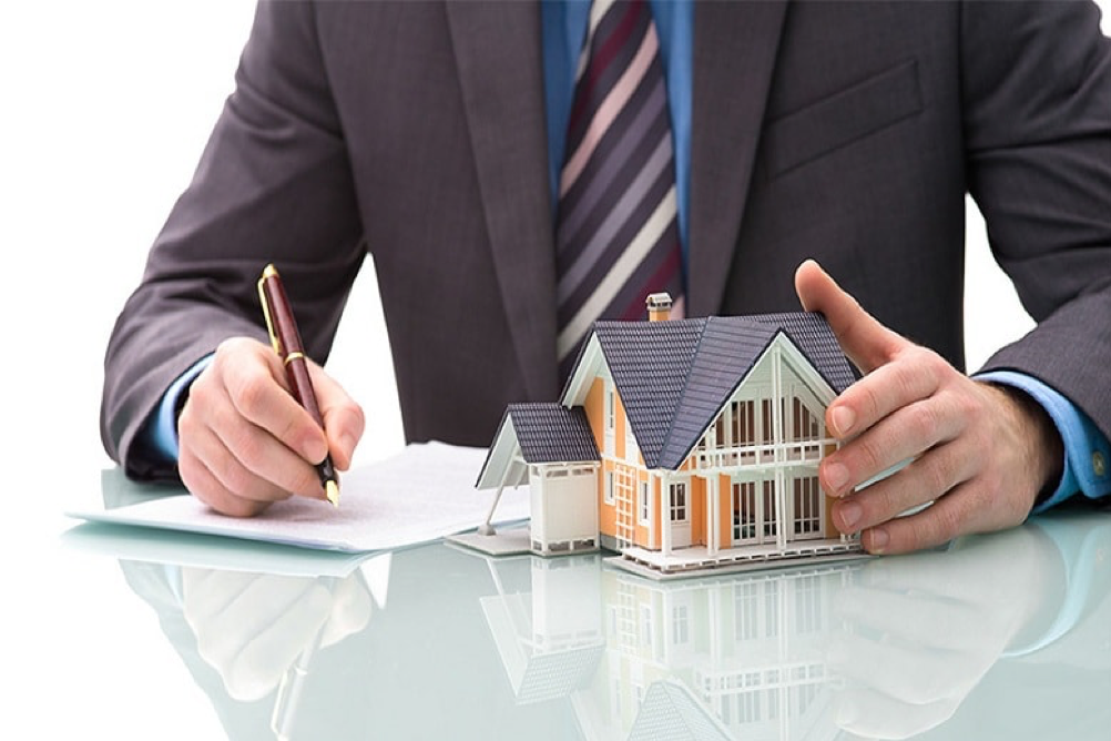 Self-financing for real estate brokers – Advance commission shows the way!